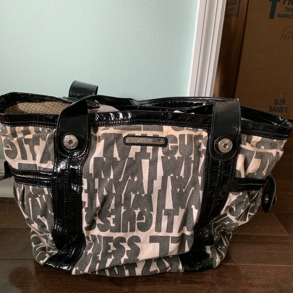 Authentic Guess Bag - Picture 4 of 8